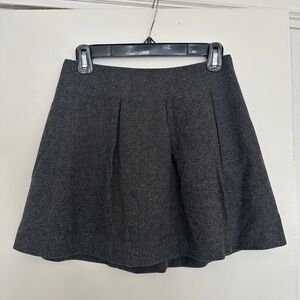 Theory pleated skirt, size 0